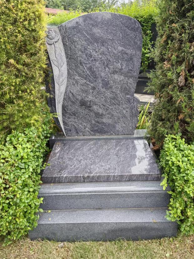 院山公墓墓型样式3